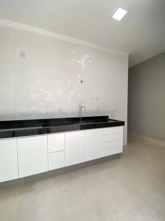 Imagem CASA DE 3 QUARTOS SENDO 1 SUÍTE NO SETOR PARQUE ITATIAIA
