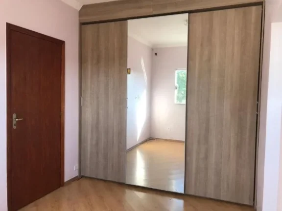 Imagem Sobrado para Venda por R$520.000,00 com 300m², 3 dormitórios, 1 suite e 2 vagas - Jardim iva, São paulo / SP - Cód. BDI28461
