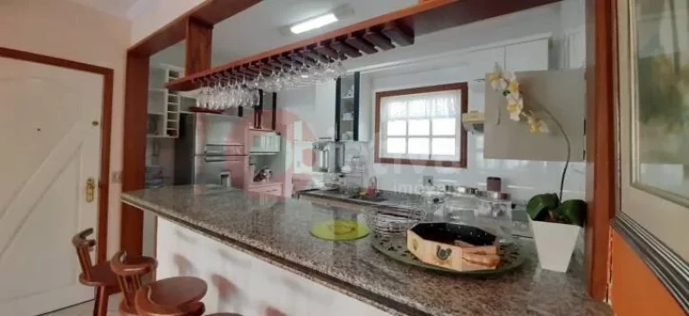 Imagem Casa em condomínio com 4 quartos à venda, 110 m², Peró - Cabo Frio