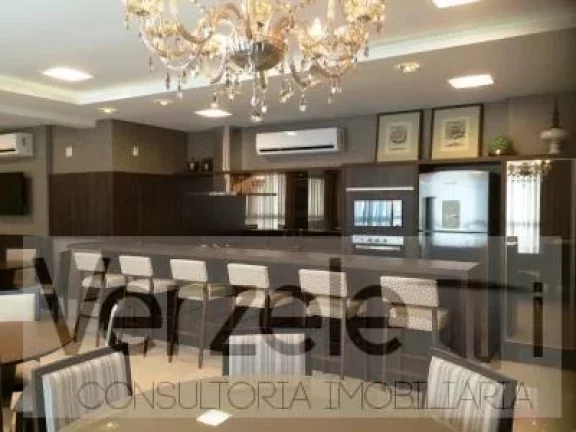 Imagem Apartamento 4 ou + dormitórios para Venda em Balneário Camboriú / SC no bairro Centro