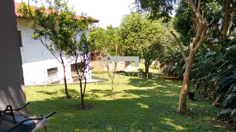Imagem Terreno à venda na Granja Viana com 100m de frente:ideal para incorporação!