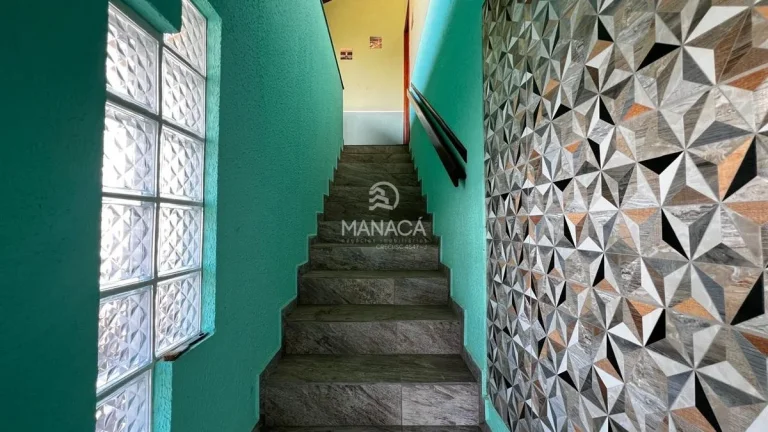 Imagem Casa + sobrado mesmo terreno