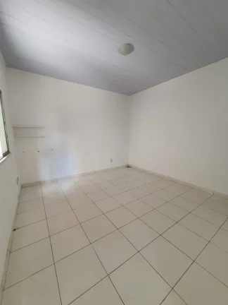 Imagem Casa para Venda no Sim - 3 quartos
