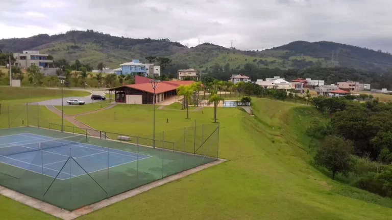 Imagem Casa para Venda em Bragança Paulista, Condomínio Residencial Campos do Conde, 3 dormitórios, 3 suítes, 2 banheiros, 2 vagas