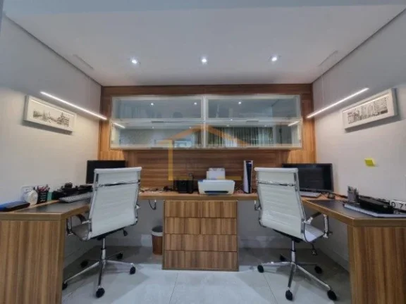 Imagem Apartamento com 104m², dispõe de 3 dormitórios, sendo 2 suítes, sala estar, sala jantar, sacada,...