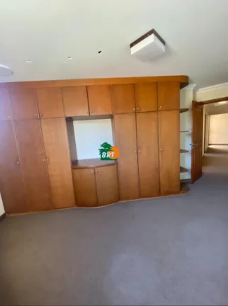 Imagem Apartamento para Venda em São Roque, Centro, 4 dormitórios, 4 suítes, 6 banheiros, 3 vagas