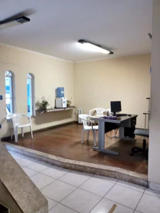 Imagem Sobrado com 2 dormitórios à venda, 356 m² por R$ 1.000.000,00 - Centro - Poá/SP