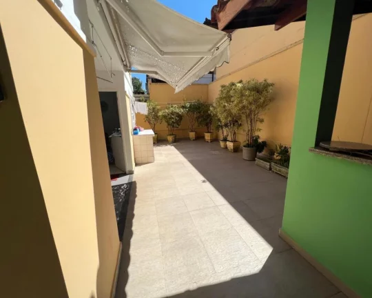 Imagem Sobrado em Cond , 4 dorm , 2 suíte , 4 vaga…fl58