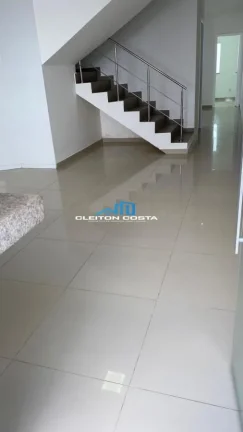 Imagem Casa para Venda em Feira de Santana, Mangabeira, 3 dormitórios, 2 suítes, 1 banheiro, 2 vagas