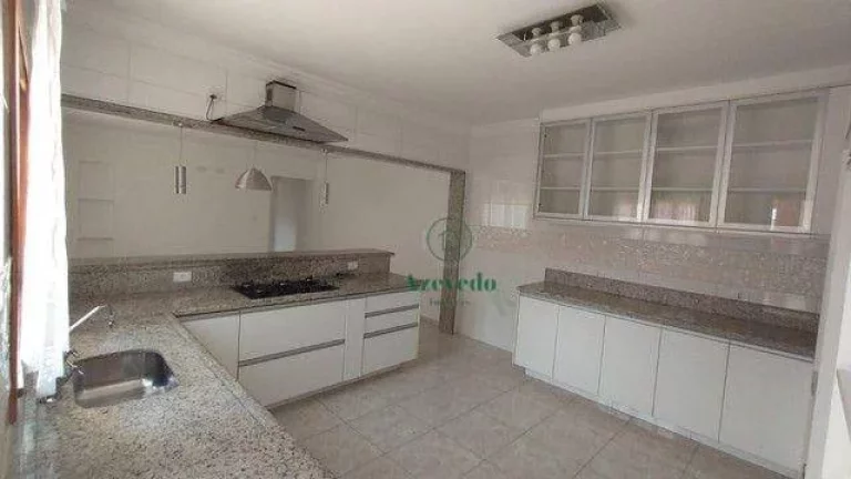 Imagem Sobrado à venda, 200 m² por R$ 1.200.000,00 - Cidade Soberana - Guarulhos/SP