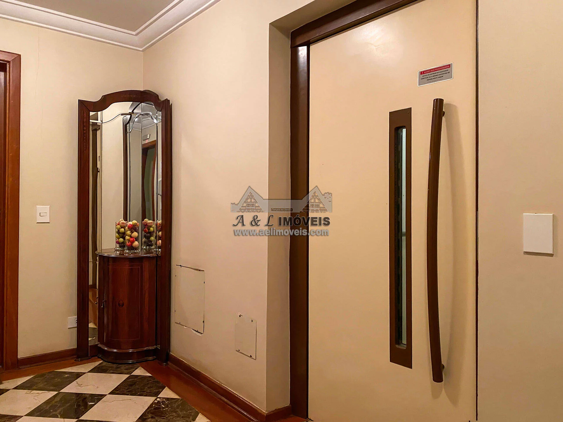 Imagem Apartamento à venda em Campos do Jordão – Com 03 suítes pronto para morar