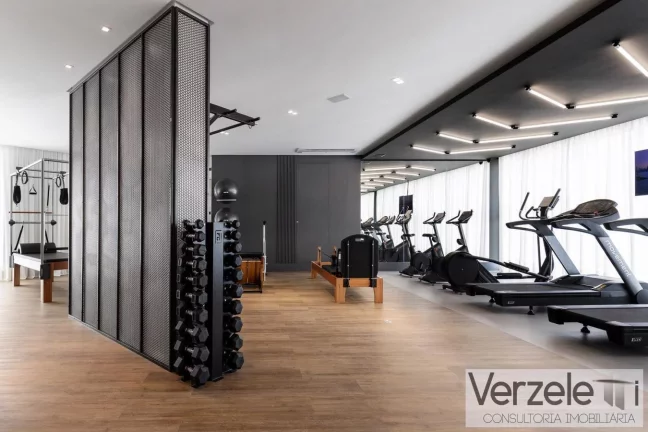 Imagem Apartamento 4 ou + dormitórios para Venda em Balneário Camboriú / SC no bairro Centro