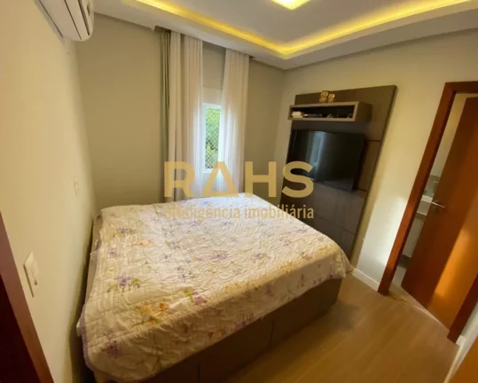 Imagem Apartamento Semimobiliado com 2 Quartos sendo 1 Suíte com Closet no Santo Antônio. Imóvel muito b...