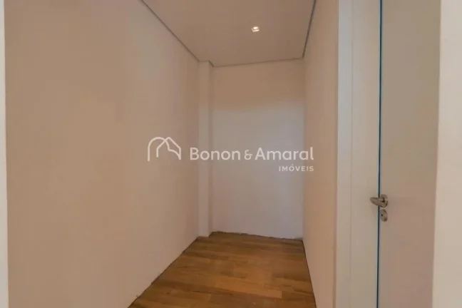 Imagem Casa à venda no Condomínio Pedra Alta, um imóvel de alto padrão que combina elegância, conforto...