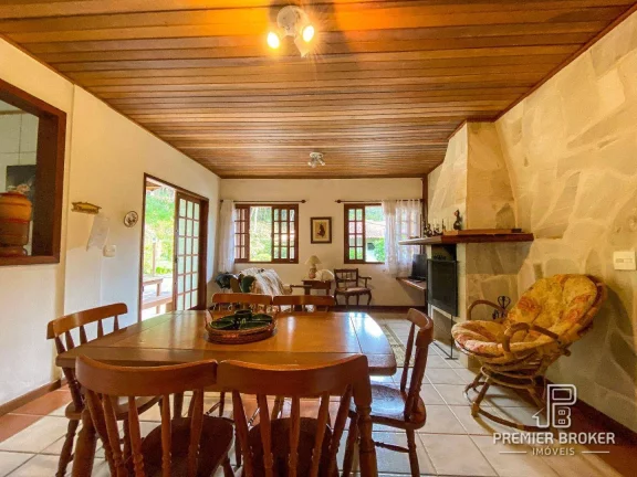 Imagem Casa à venda, 100 m² por R$ 490.000,00 - Albuquerque - Teresópolis/RJ