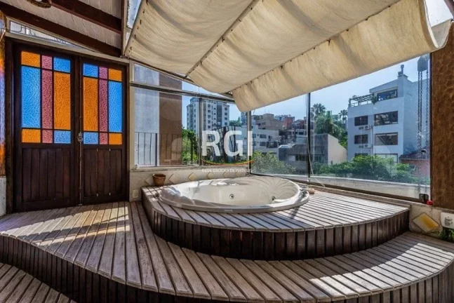 Imagem Cobertura 2 dormitórios, 116m2, 1 vaga de garagem no Bairro Petrópolis/Poa/RS