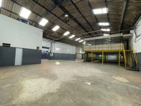 Imagem Galpão para alugar, 1060 m² por R$ 15.000,00/mês - Condomínio Maracanã - Santo André/SP