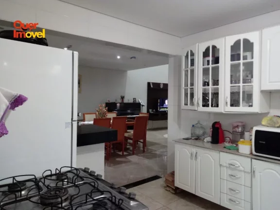 Imagem Imperdível Casa em Condomínio em Ribeirão Preto - 3 Quartos, 3 Suítes, 2 Salas, 4 Banheiros, 4 Vagas, 240m² no Jardim Valencia
