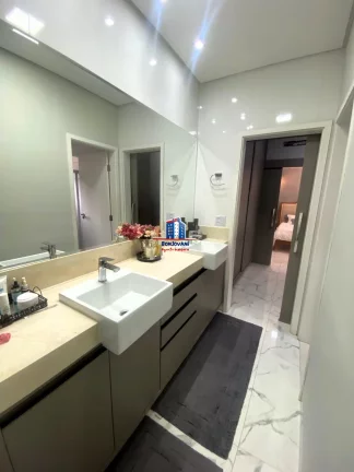 Imagem Casa térrea no Eco Village II com 3 suítes