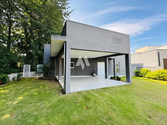 Imagem Casa à Venda em Condomínio Figueira Garden - Atibaia