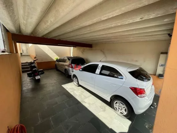 Imagem Casa à venda 3 Quartos, 3 Vagas, 196M², Santa Maria, Santo André - SP
