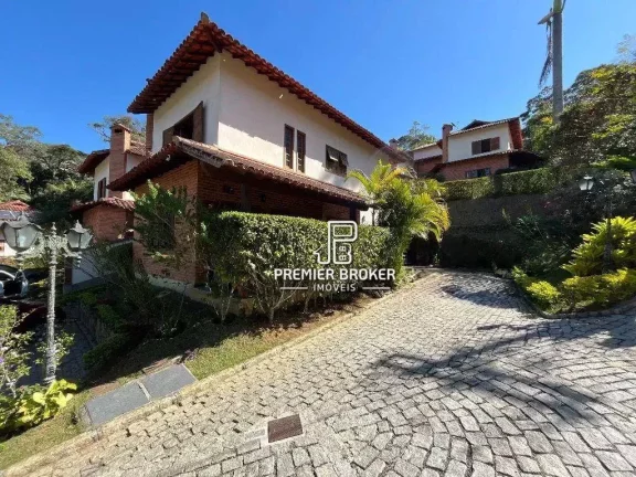Casa com 3 dormitórios à venda, 155 m² por R$ 790.000,00 - Quebra Frascos - Teresópolis/RJ