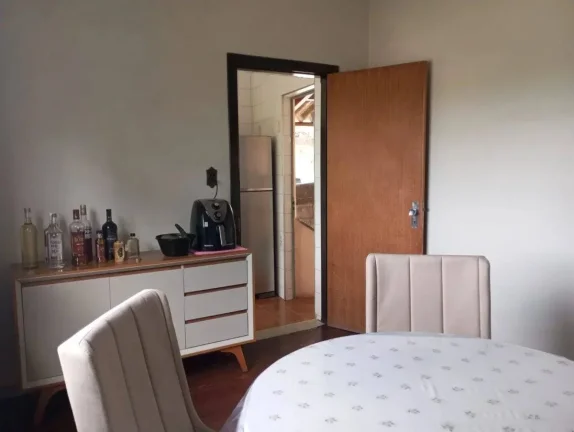 Imagem Casa à venda em Barroso, Centro, com 3 quartos, 241,22m2