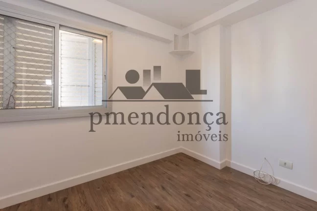 Imagem Apartamento em Pinheiros com 3 quartos (1 suíte) e 1 vaga, 106m2