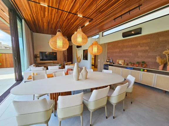 Imagem Residência Exclusiva à Venda na Riviera de São Lourenço - Módulo 16 Luxo, Conforto e Tecnologia a Seu Alcance