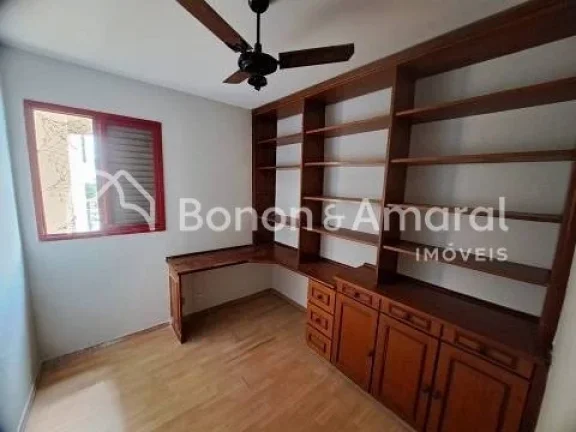 Imagem Apartamento com 145m² distribuídos em 4 quartos, sendo 1 suíte master, e todos com armários. Amp...