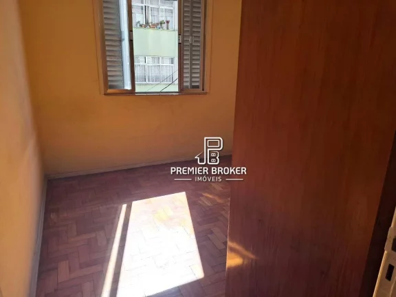 Imagem Apartamento à venda, 67 m² por R$ 310.000,00 - Alto - Teresópolis/RJ