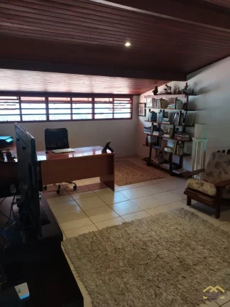 Imagem Casa de bairro em Jundiaí/SP com 3 quartos e uma suíte à venda promoção