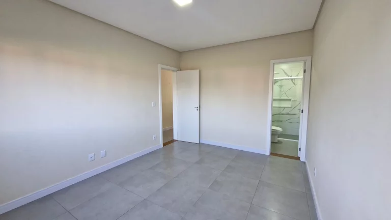 Imagem Apartamento térreo para locação anual no bairro Ambrósio - Garopaba/SC | R$2.800,00