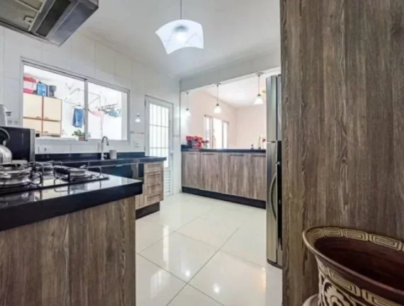 Imagem Casa para Venda em São Paulo, Vila Pompéia, 3 dormitórios, 3 suítes, 4 banheiros, 2 vagas