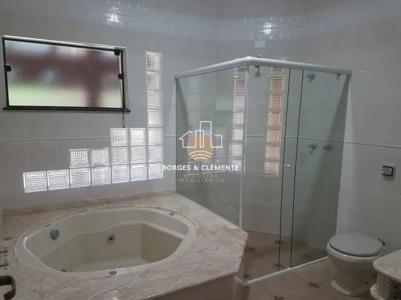 Imagem Casa de Alto Padrão - 5 Dormitórios, Terreno no Condomínio Flamboyant