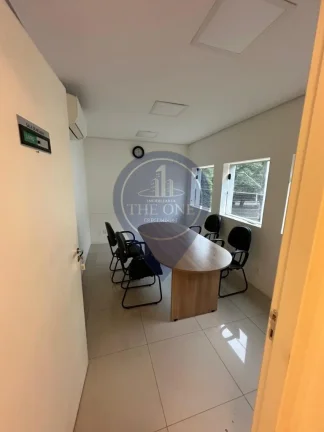 Imagem Conjunto Comercial de Alto Padrão no Sumaré, São Paulo - Locação com 11 salas, 11 banheiros e 12 vagas de garagem!