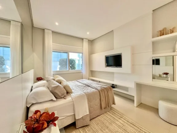 Imagem Casa em Condominio 5 Dormitórios - Bairro xangri-la