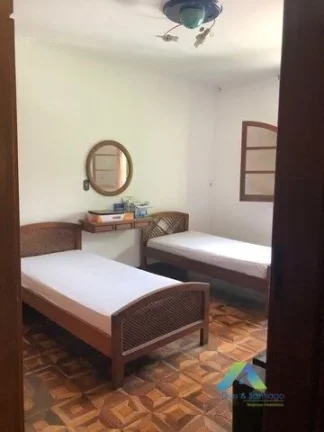 Imagem Santo André Sobrado amplo, 4 dormitórios, edícula, espaço gourmet, 2 vagas.