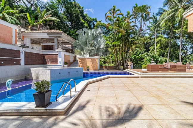 Imagem CASA de 5 SUÍTES com projeto paisagístico no ITANHANGÁ - R$ 4.500.000 - Rio de Janeiro, RJ