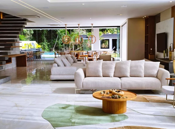 Imagem Imperdível: Casa à venda em Riviera de São Lourenço Módulo 11, com 8 quartos, 8 suítes, 3 salas, 6 vagas de garagem e 970,00m² de área.
