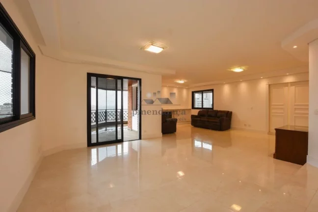 Imagem Apartamento à venda no Alto de Pinheiros com 04 suítes e 05 vagas, 310m²
