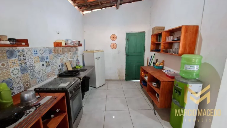 Imagem Terreno à venda, 2438 m² por R$ 850.000,00 - Centro - Paracuru/CE