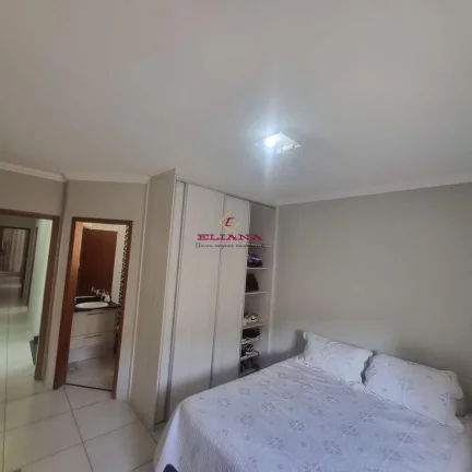 Imagem Sobrado à venda em Osasco, Bela Vista, com 3 quartos, 143m²