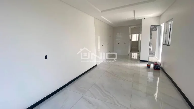 Imagem Casa Suíte + 02 Quartos - Cristo Rei