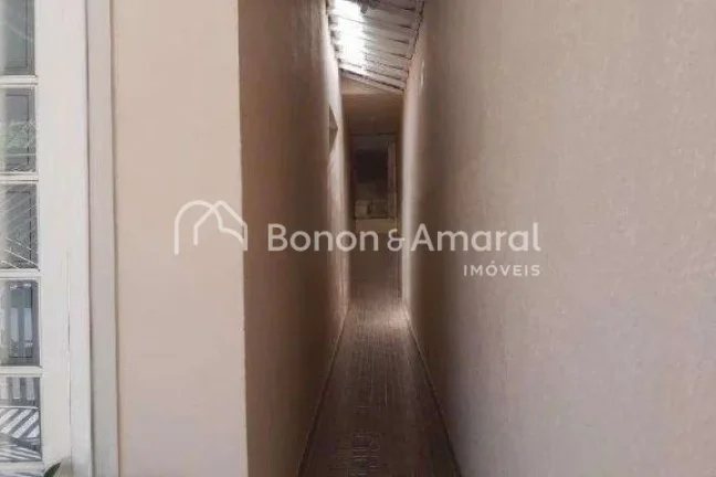 Imagem Excelente casa à venda no bairro Monte Alegre, com localização privilegiada, próxima a escolas, ...