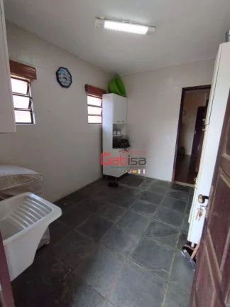 Imagem Casa com 3 dormitórios à venda, 130 m² por R$ 440.000 - Balneário São Pedro - São Pedro da Aldeia/RJ