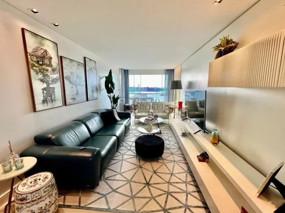 Imagem Apartamento com 4 suítes à venda no Ed. Villa Serena