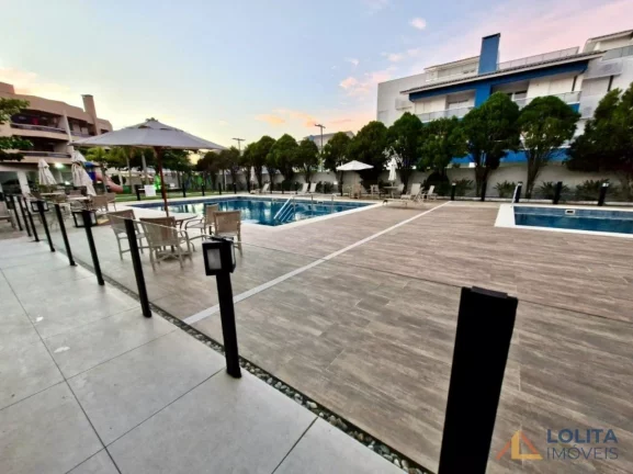 Imagem Apartamento à Venda no Ingleses do Rio Vermelho, 3 quartos e 2 vagas de garagem