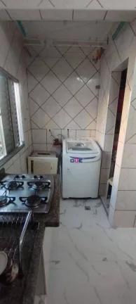 Imagem Apartamento de 2 dormitórios no Embaré – 3º Andar, com Garagem