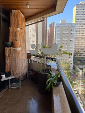 Imagem Apartamento em Perdizes com 185m², 3 suítes e 3 vagas.